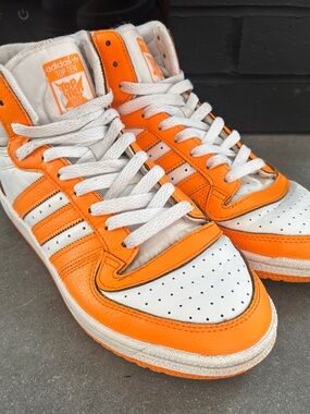 Adidas Top Yen High Top Sneakers Men’s Size 7.5 Orange and White